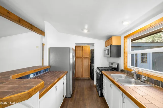 $524,900 | 225 South Beech Drive, Flagstaff, AZ 86004