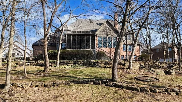 $2,100,000 | 60 Dundee Court, Loch Lloyd, MO 64012