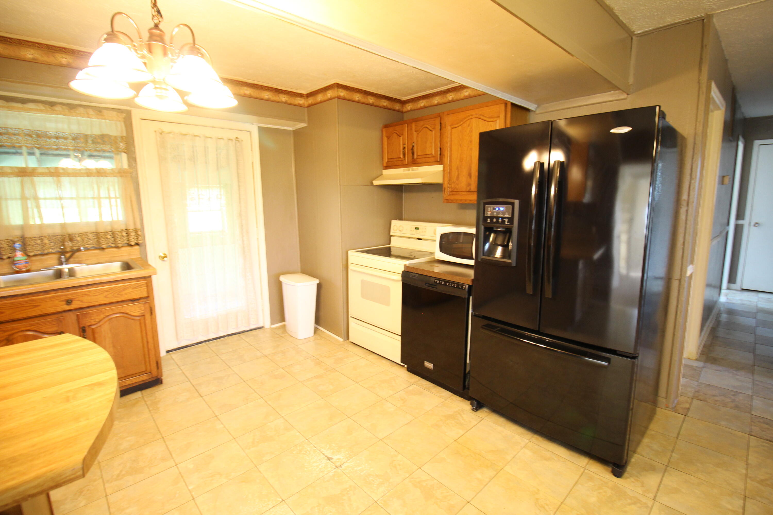 285 Compton Road Jeffersonville, KY 40337 - Photo 17 of 41 Kitchen