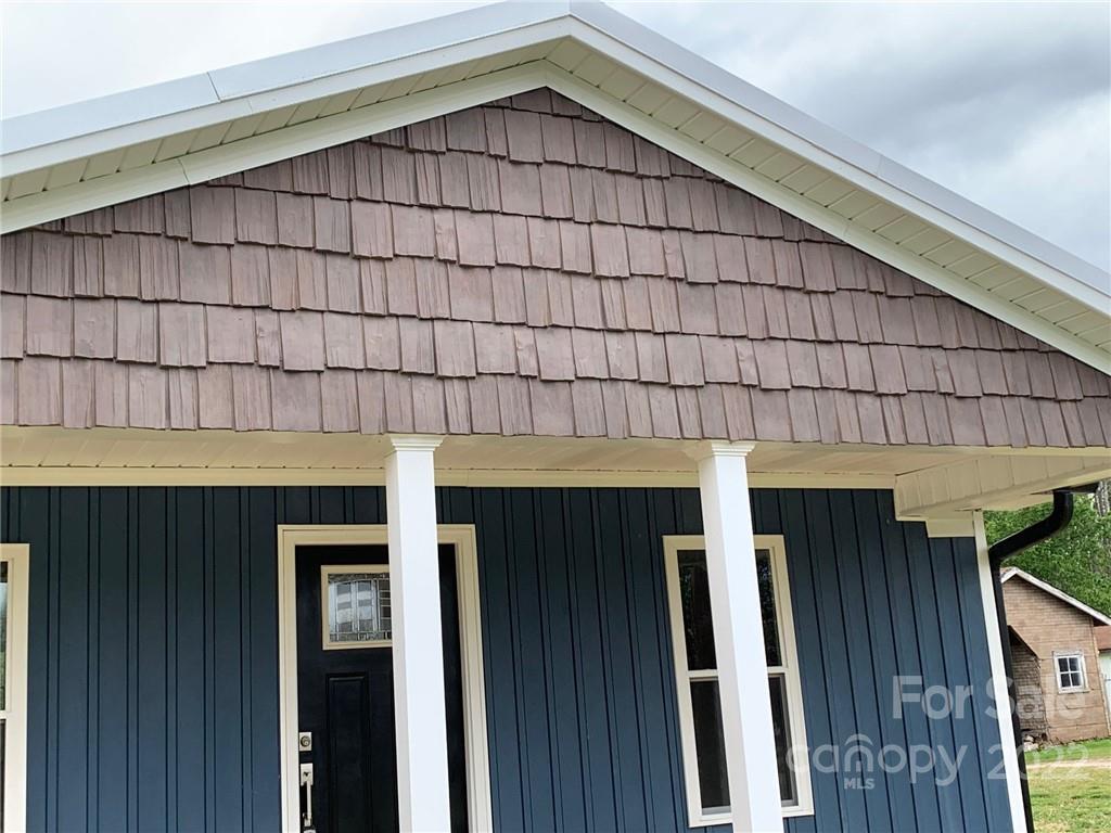 3331 Filbert Highway Clover, SC 29710 - Photo 8 of 17 Gallery Image 8