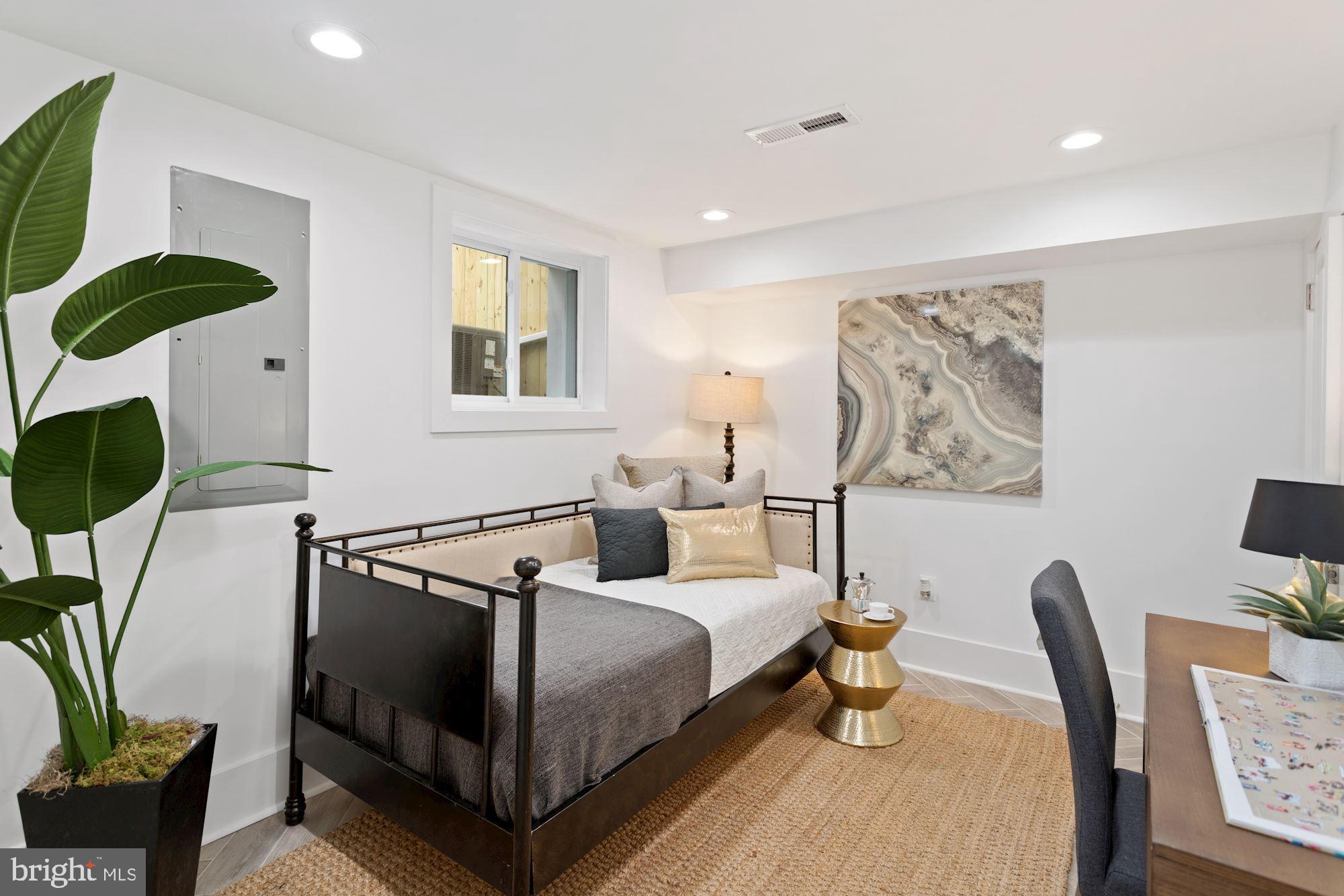 1437 Constitution Avenue Northeast Washington, DC 20002 - Photo 8 of 29