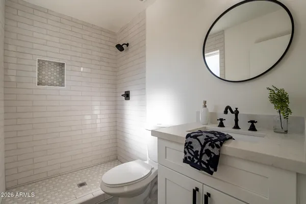 $2,700 | 1800 South Shafer Drive, Tempe, AZ 85281