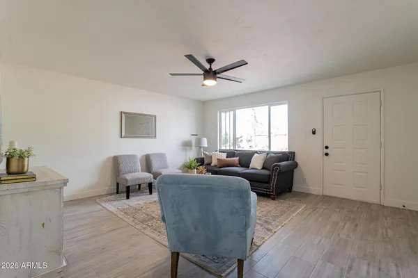 $2,700 | 1800 South Shafer Drive, Tempe, AZ 85281