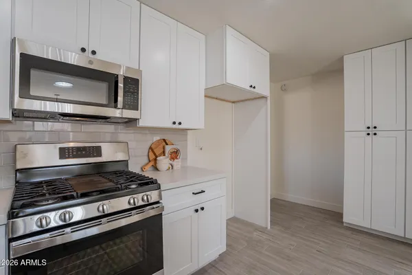 $2,700 | 1800 South Shafer Drive, Tempe, AZ 85281