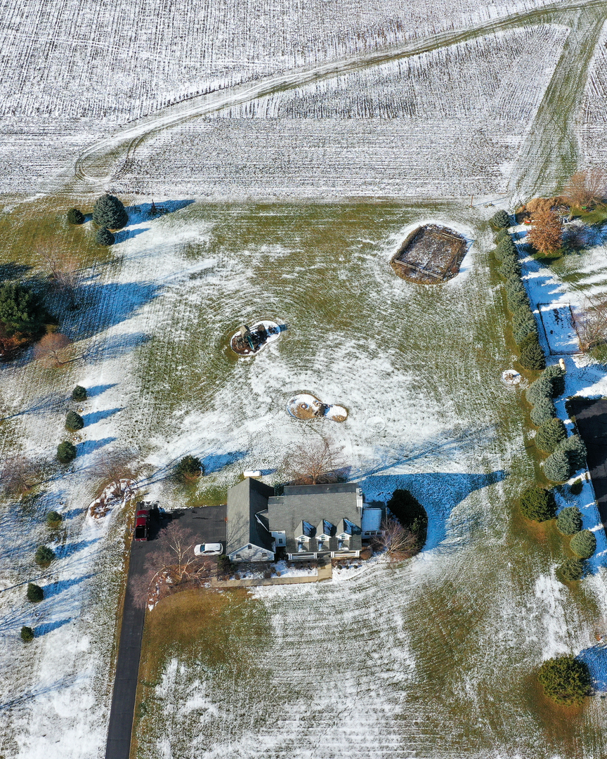 1853 Quail Hollow Road Steward, IL 60553 - Photo 4 of 32 Gallery Image 4