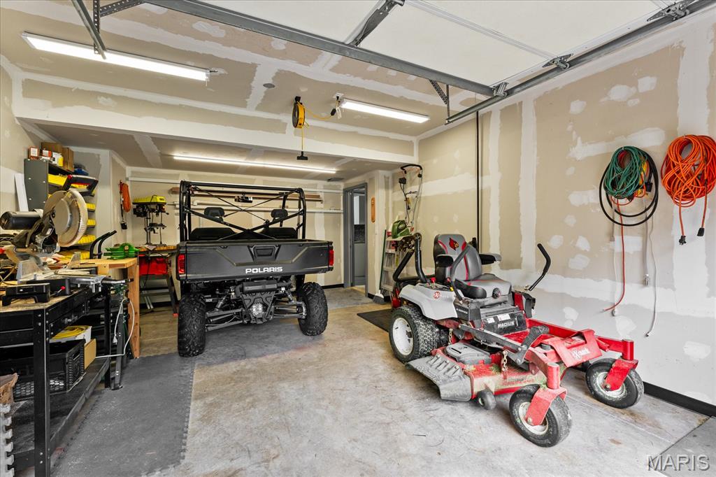 645 Hill Castle Road Columbia, IL 62236 - Photo 45 of 61 Gallery Image 45