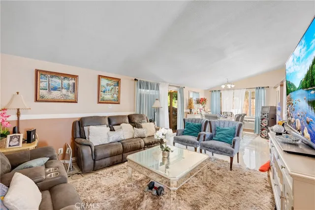 $599,900 | 6863 La Jolla Drive, Riverside, CA 92504