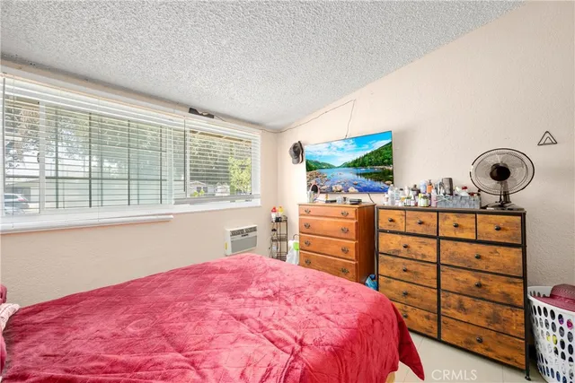 $599,900 | 6863 La Jolla Drive, Riverside, CA 92504