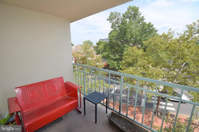 $3,099 | 610 North West Street, Unit 308, Alexandria, VA 22314