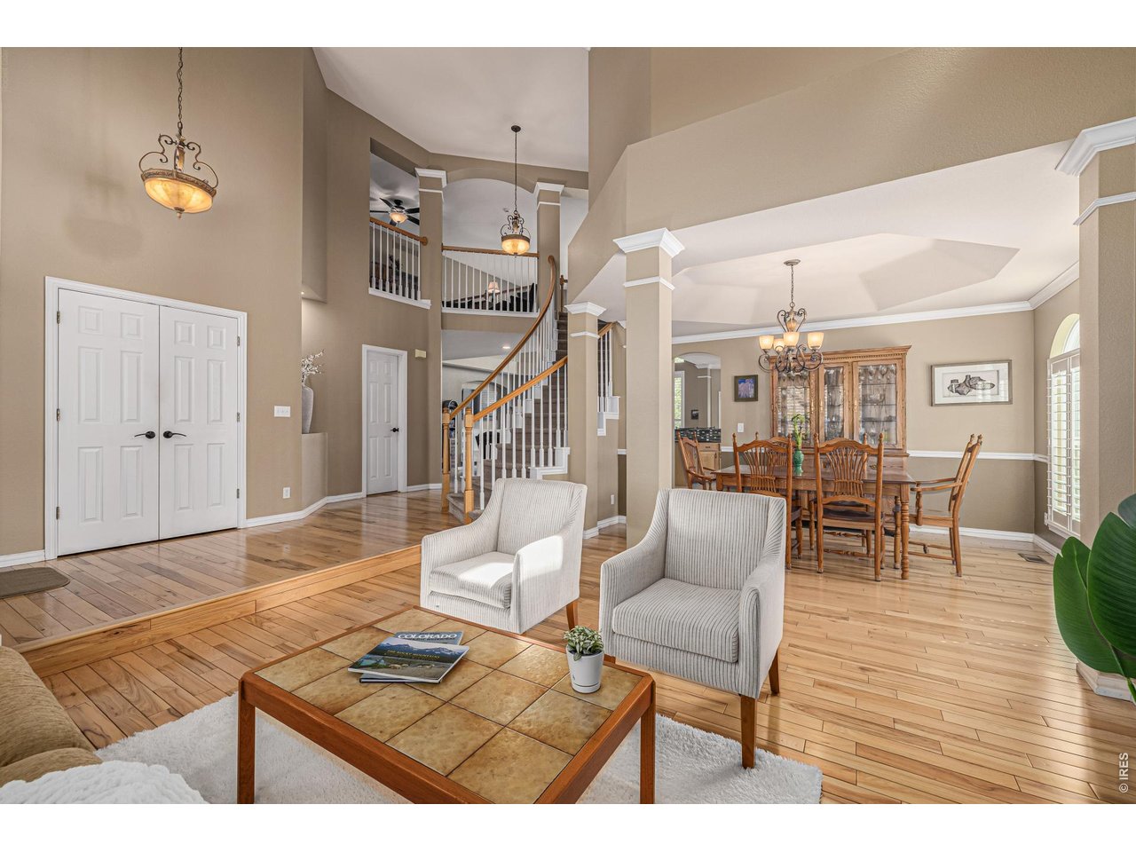 447 Beaver Point Lafayette, CO 80026 - Photo 3 of 37 Living Room