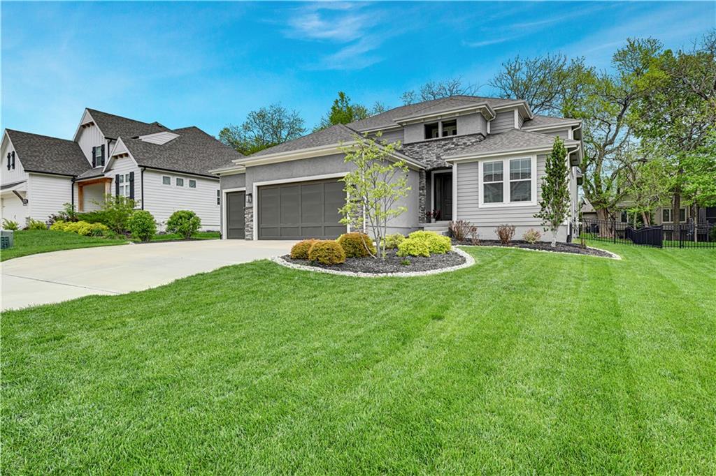 9149 Green Road Lenexa, KS 66227 - Photo 2 of 44
