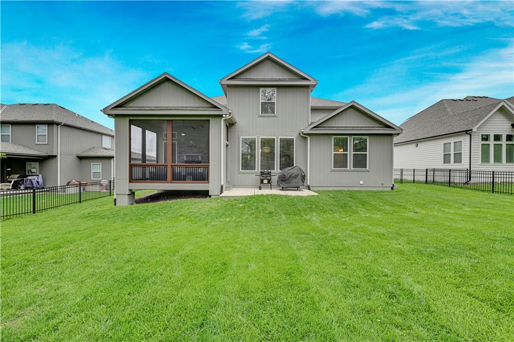 9149 Green Road Lenexa, KS 66227 - Photo 41 of 44