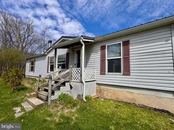 $234,900 | 124 School House Drive, Howard, PA 16841