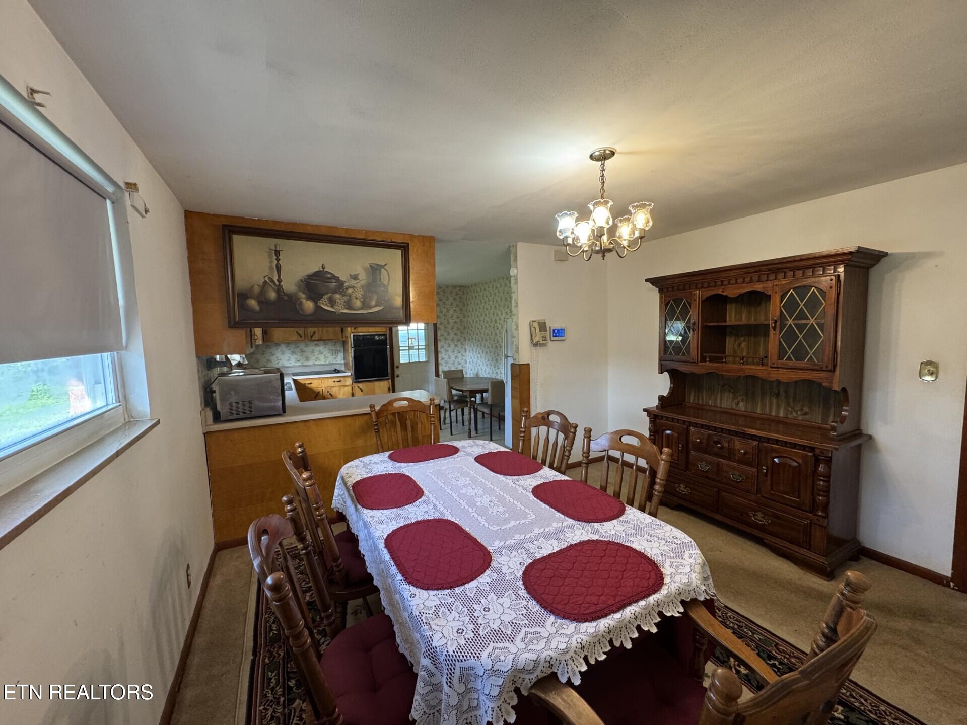 5401 Davis Ferry Road Loudon, TN 37774 - Photo 7 of 15 Dining 2