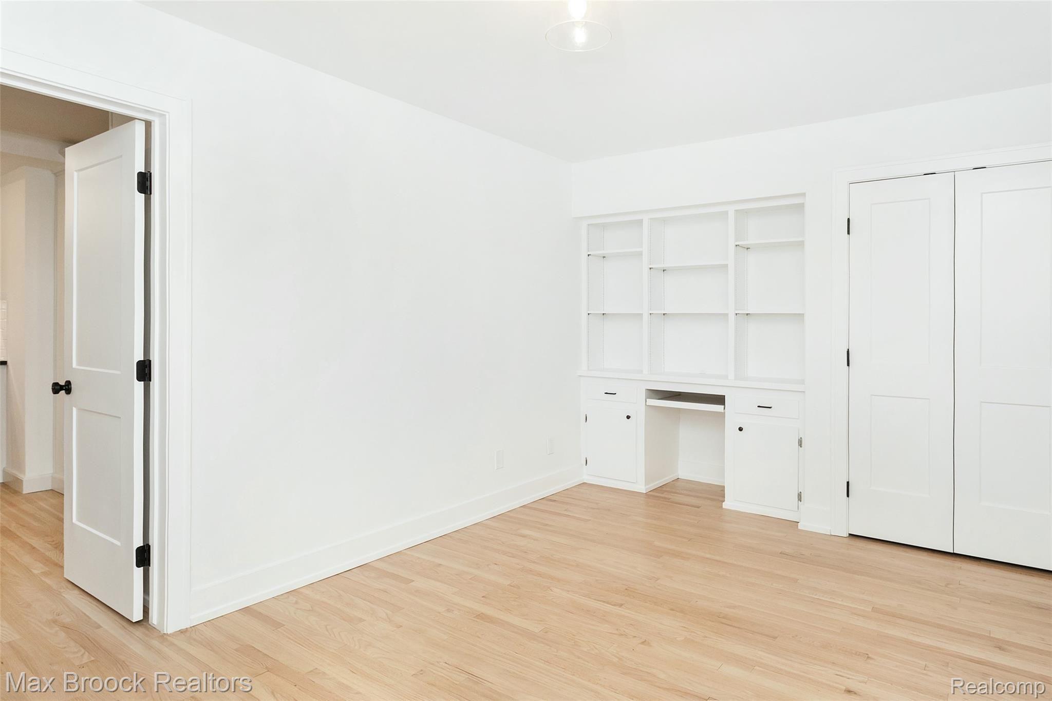 18346 Beverly Road Franklin, MI 48025 - Photo 16 of 36 Beverly-17.jpg