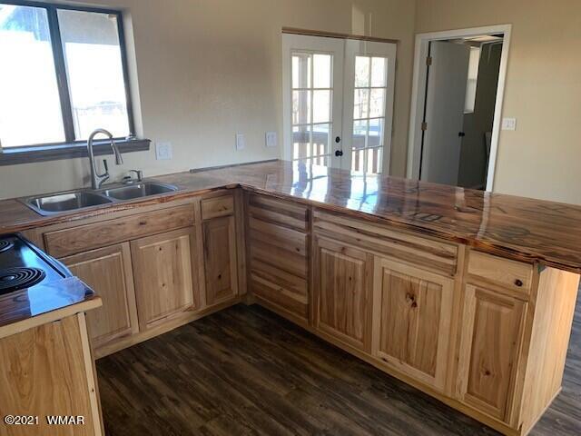 71 South Harless Street Eagar, AZ 85925 - Photo 5 of 14