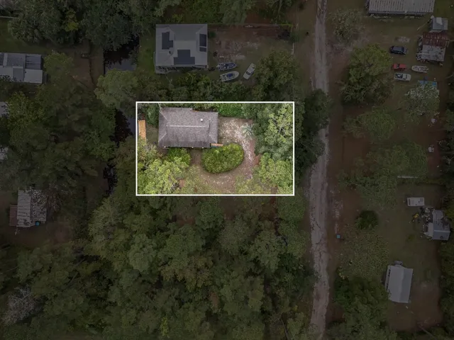 $169,900 | 7 Tram Circle, Sopchoppy, FL 32358