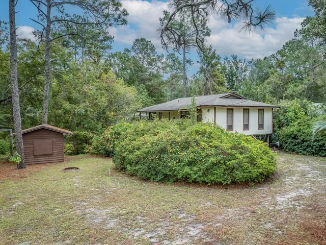$169,900 | 7 Tram Circle, Sopchoppy, FL 32358