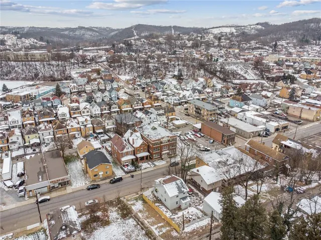 $159,000 | 400 Broadway Avenue, McKees Rocks, PA 15136