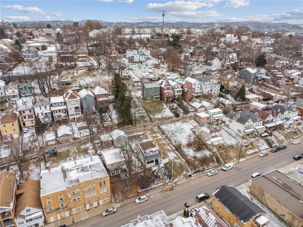 400 Broadway Avenue McKees Rocks, PA 15136 - Photo 34 of 34 an aerial view of a city