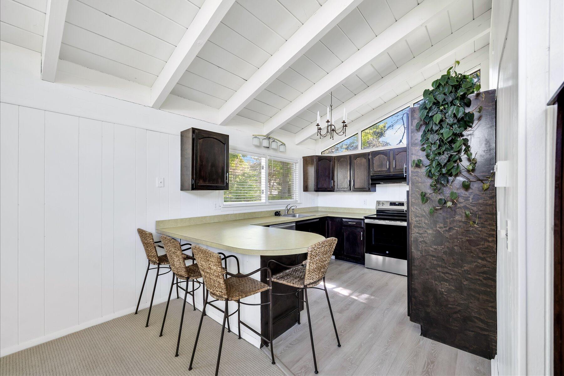 128 Whippoorwill Circle Mashpee, MA 02649 - Photo 17 of 42 49-889A2263