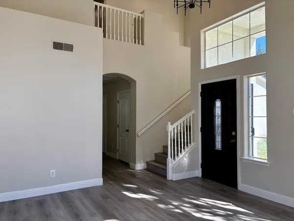 $519,900 | 5930 West Birch Avenue, Fresno, CA 93722