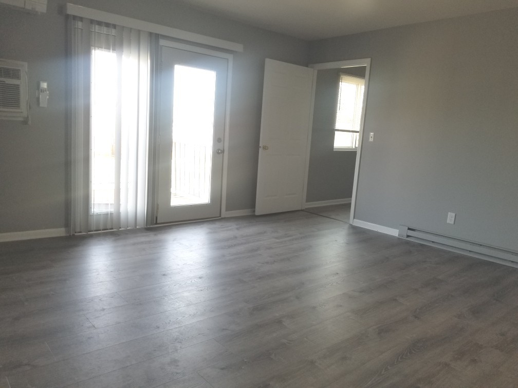 205 Sandra Avenue, Unit C2 Mendota, IL 61342 - Photo 3 of 8