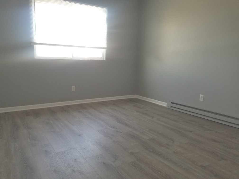 205 Sandra Avenue, Unit C2 Mendota, IL 61342 - Photo 7 of 8