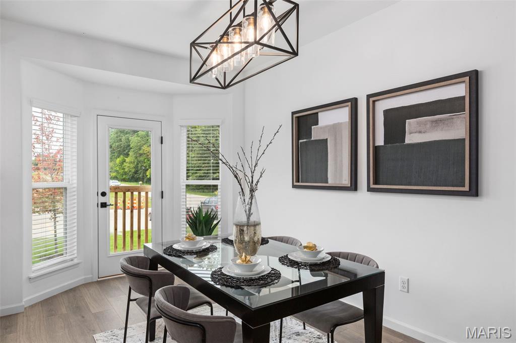 2 Berwick At Grove St. Louis, MO 63123 - Photo 4 of 26