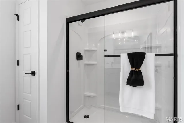 $401,900 | 2 Berwick At Grove, St. Louis, MO 63123