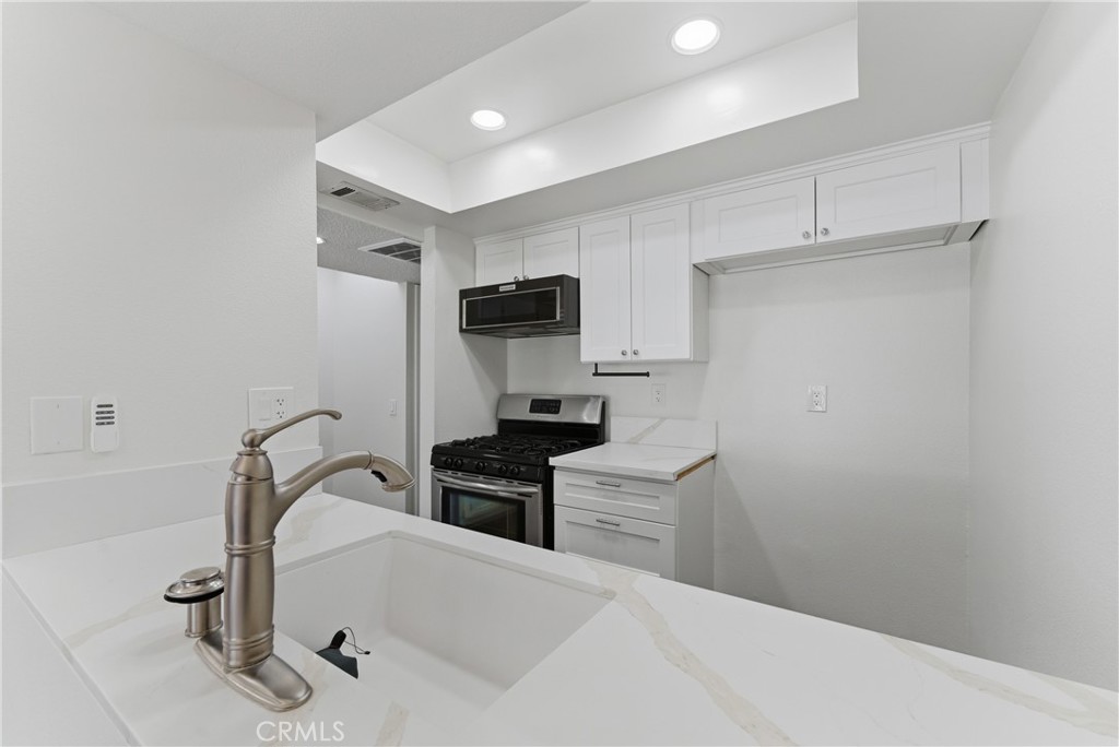 10702 Colima Road, Unit 1010 Whittier, CA 90604 - Photo 7 of 29