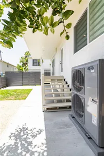 $9,750 | 815 Park Avenue, Laguna Beach, CA 92651