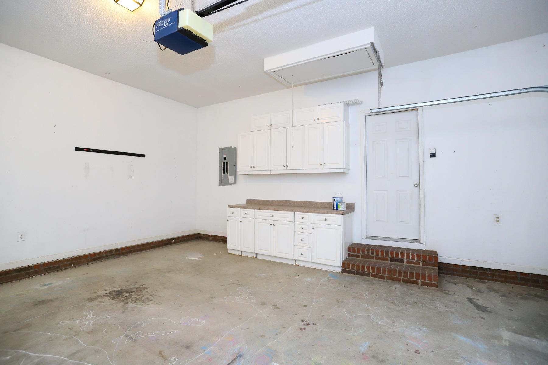 140 Fox Run Road Pinehurst, NC 28374 - Photo 34 of 41 garage1