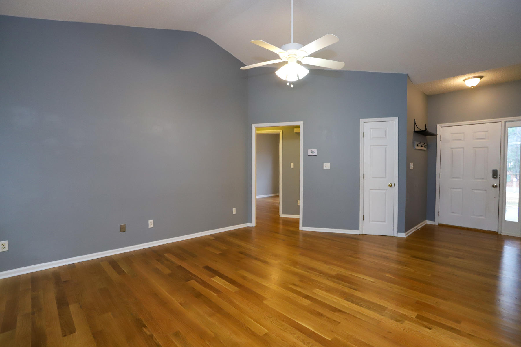 140 Fox Run Road Pinehurst, NC 28374 - Photo 9 of 41 living room2