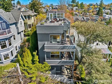 $2,100,000 | 1953 9th Avenue West, Seattle, WA 98119