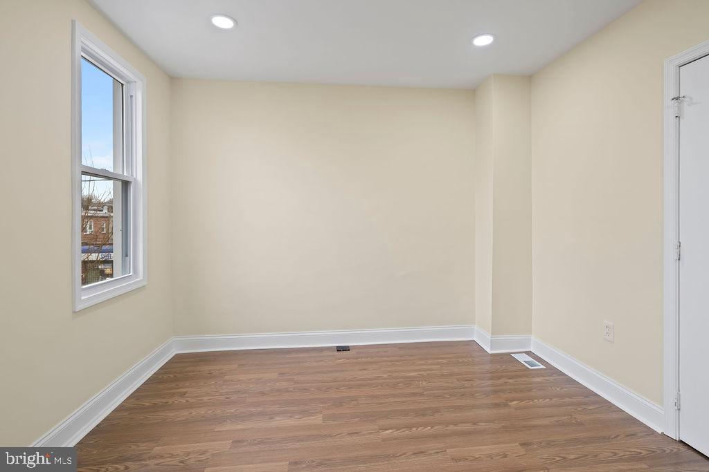 1707 Homestead Street Baltimore, MD 21218 - Photo 11 of 29