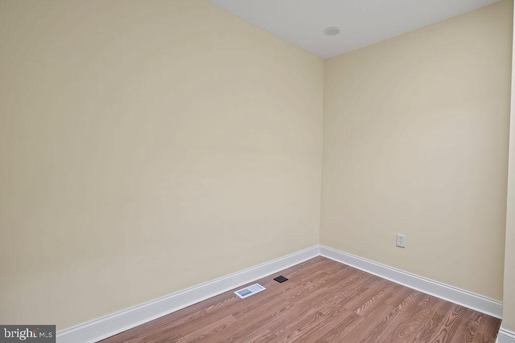 1707 Homestead Street Baltimore, MD 21218 - Photo 13 of 29