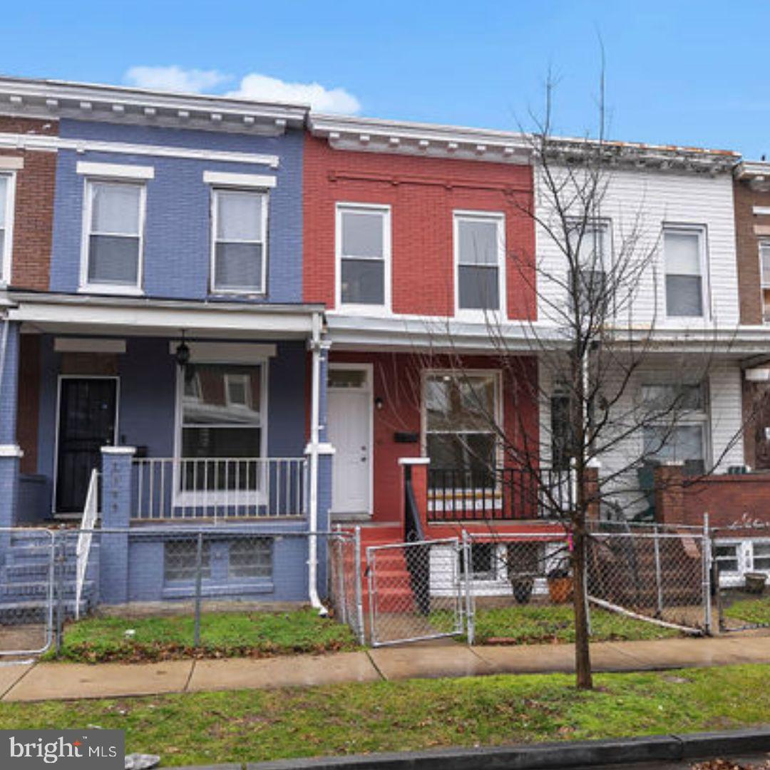 1707 Homestead Street Baltimore, MD 21218 - Photo 2 of 29
