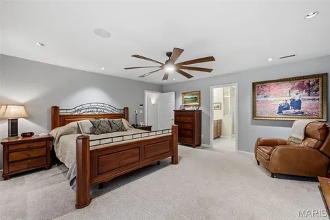 $1,399,900 | 17 Stacy Drive, St. Louis, MO 63132