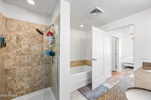 $565,000 | 310 South 4th Street, Unit 905, Phoenix, AZ 85004