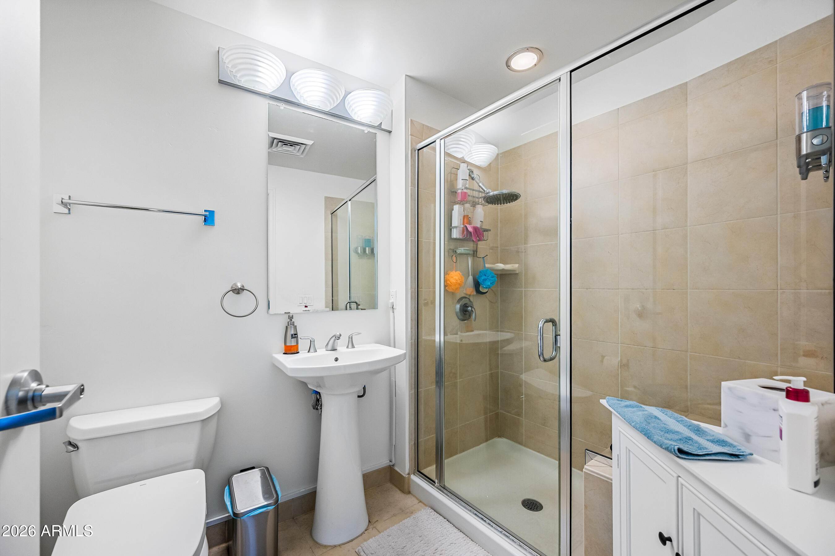 310 South 4th Street, Unit 905 Phoenix, AZ 85004 - Photo 12 of 63 Secondary Bathroom