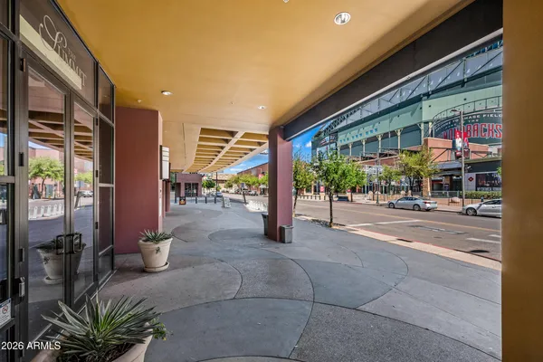 $565,000 | 310 South 4th Street, Unit 905, Phoenix, AZ 85004