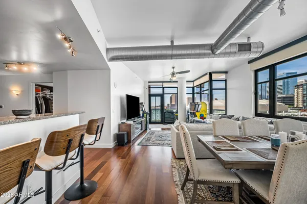 $565,000 | 310 South 4th Street, Unit 905, Phoenix, AZ 85004