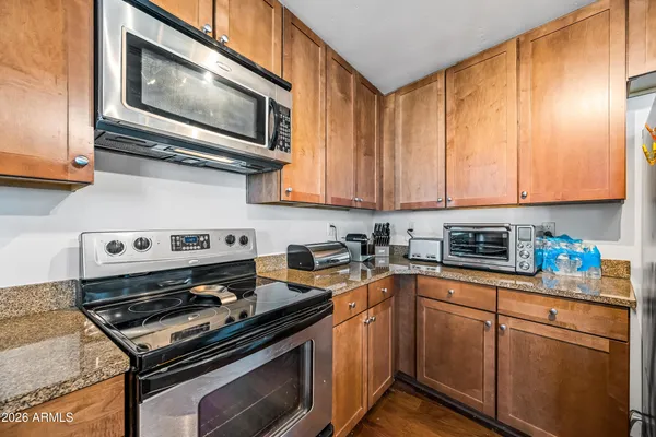 $565,000 | 310 South 4th Street, Unit 905, Phoenix, AZ 85004