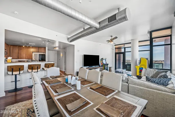 $565,000 | 310 South 4th Street, Unit 905, Phoenix, AZ 85004