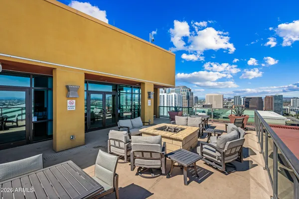 $565,000 | 310 South 4th Street, Unit 905, Phoenix, AZ 85004