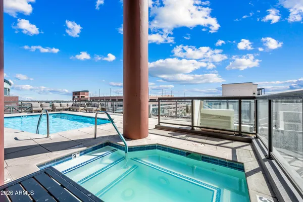$565,000 | 310 South 4th Street, Unit 905, Phoenix, AZ 85004