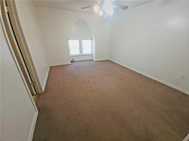 $1,695 | 2132 Edenborn Avenue, Metairie, LA 70001