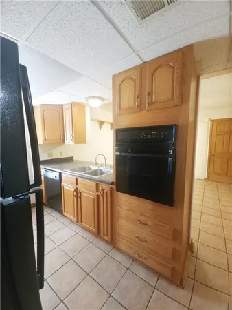 $1,550 | 2132 Edenborn Avenue, Metairie, LA 70001