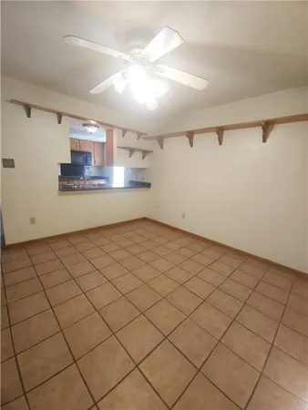 $1,550 | 2132 Edenborn Avenue, Metairie, LA 70001